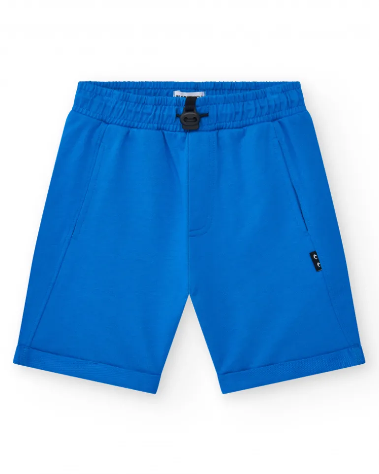 Bermudas pour garçon en bleu avec taille ajustable et poches.