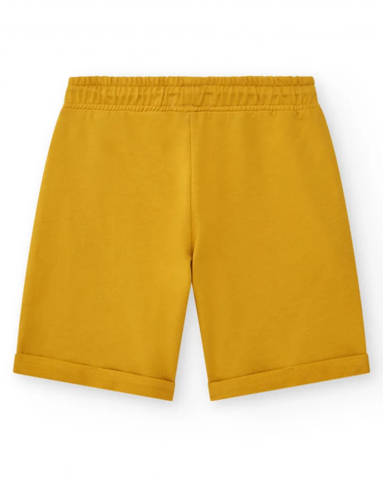 Bermudas pour garçon en orange avec taille ajustable et poches.