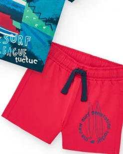 Ensemble pour garçon avec t-shirt bleu et bermuda rouge avec planches de surf