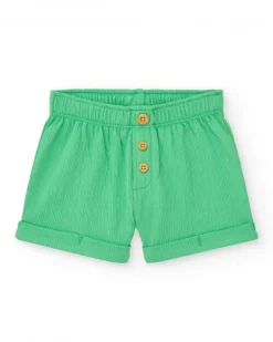 Ensemble pour garçon en vert et jaune avec t-shirt brodé de pomme et pantalon court