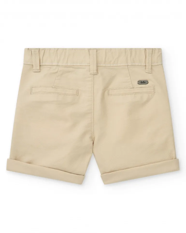 Pantalon court beige pour garçon avec poches et fermeture à bouton