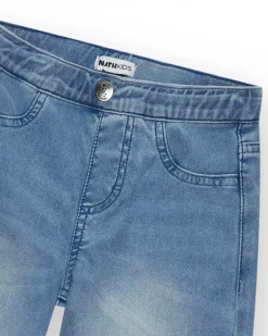 Pantalon pour fille en denim avec fermeture éclair et poches.
