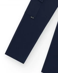 Pantalon pour garçon en noir avec taille élastique et poches latérales