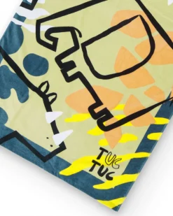 Serviette verte pour garçon avec imprimé de dinosaures