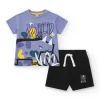 T-shirt lilas pour garçon avec dinosaure et texte "This is my wild side"